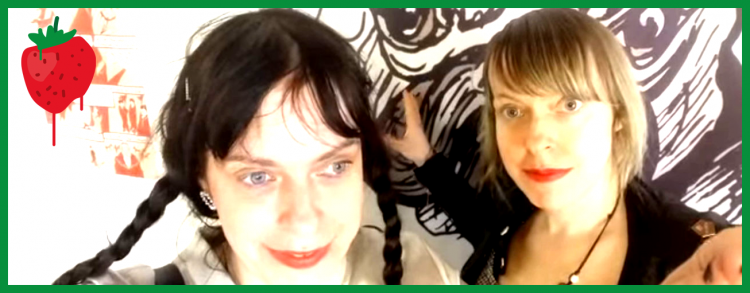 Kerstin und Sandra Grether vor einer Wand. Screenshot aus dem Video "Nur die Gefühle sind echt".